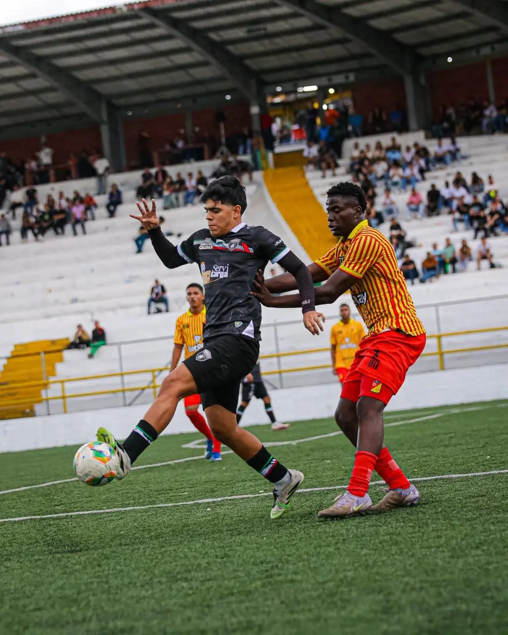 Manizales FC frente a Pereira